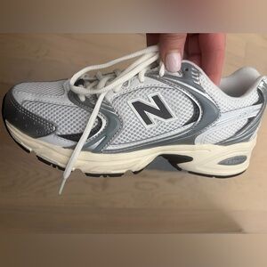 New Balance 530 Sneakers Unisex Grey Silver NIB Mens 6 / Womens 7.5